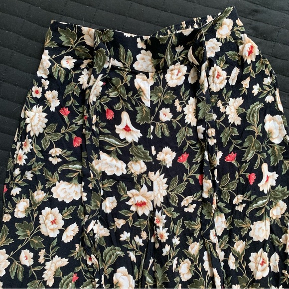 NWT Floral Tie-waist Wide Leg Pants - Picture 2 of 6